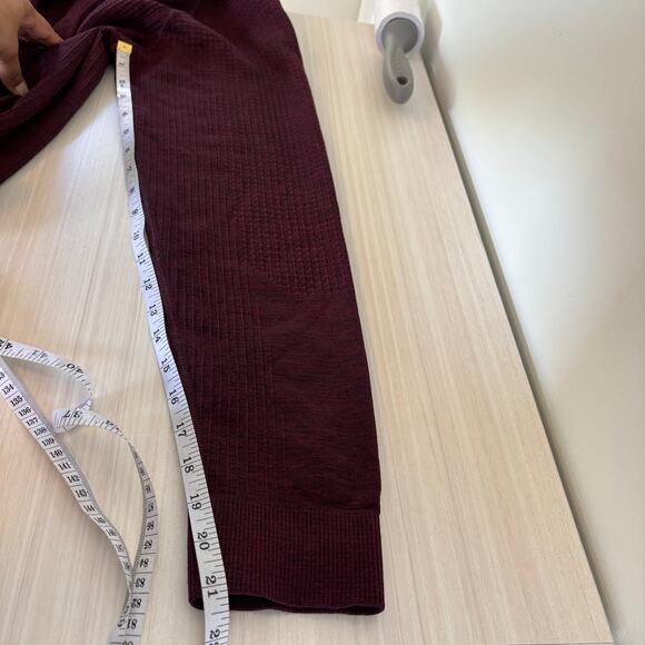 Lululemon Engineered Warmth Long Sleeve Sz Large Crew Neck Burgundy Merino Wool - Picture 11 of 12